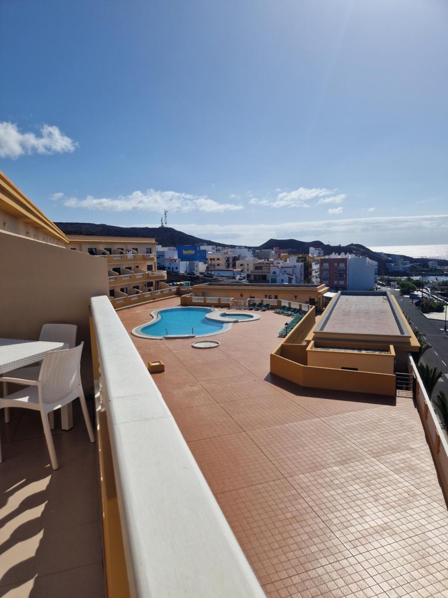 Apartamento Con Maravillosas Vistas En Primera Linea La Restinga Exterior photo